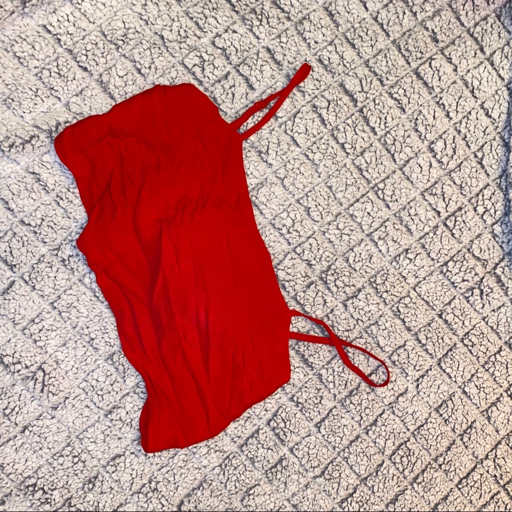 Cropped Top Red, Tie back BRANDY Melville